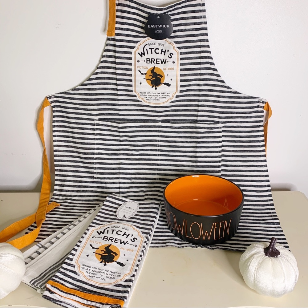 NWT🎃Rae Dunn “HOWLOWEEN” 🐶 for your Furry Friend - Picture 9 of 9